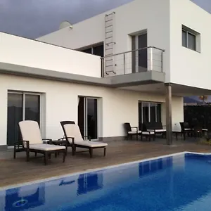 Petit Paradis - A Little Bit Of Heaven , Callao Salvaje Spain